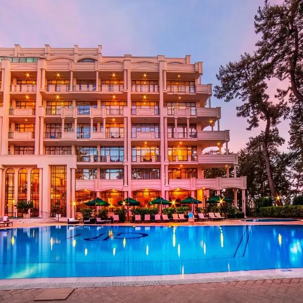 Kobuleti Georgia Palace Hotel & Spa, hotel v destinaci Kobuleti