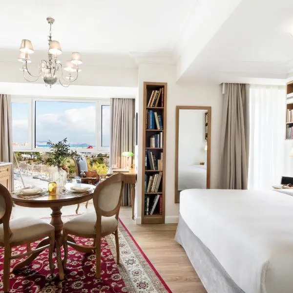 Legacy Gastro Suites, hotel in Heraklio Town