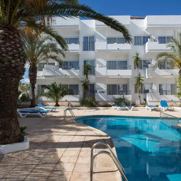 Apartamentos Costamar II、エス・プホルスのホテル