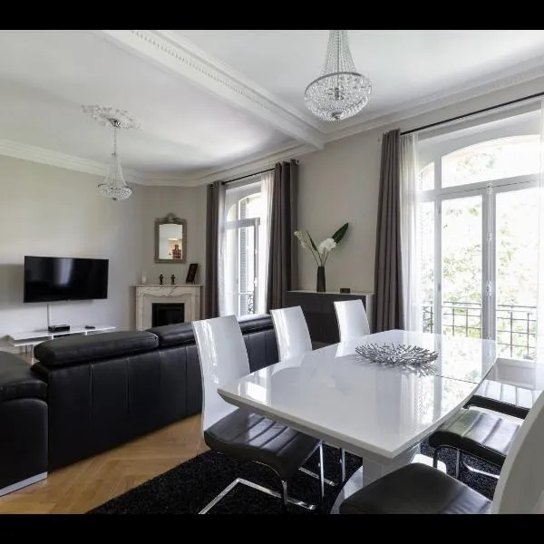 central CANNES - Luxury Clara Residence, hotel in Cannes