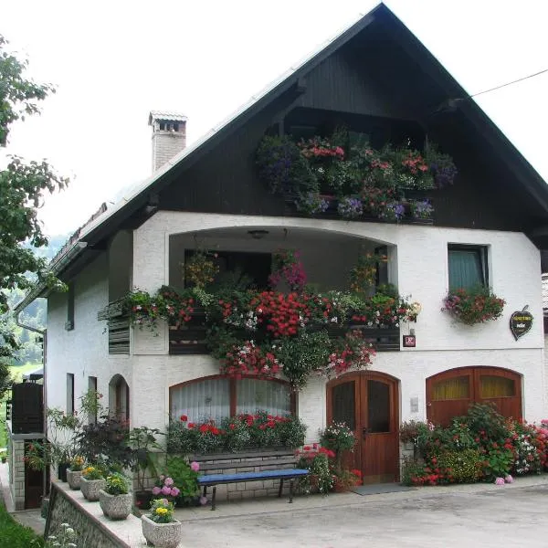 2 studio & apartment Cvetek Bohinj, hotell sihtkohas Bohinj