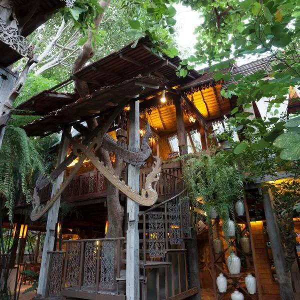 BaanBooLoo Village, hotel in Chiang Mai