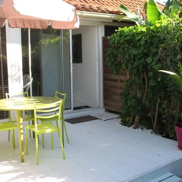 GIROFLE, ξενοδοχείο σε Sainte-Anne