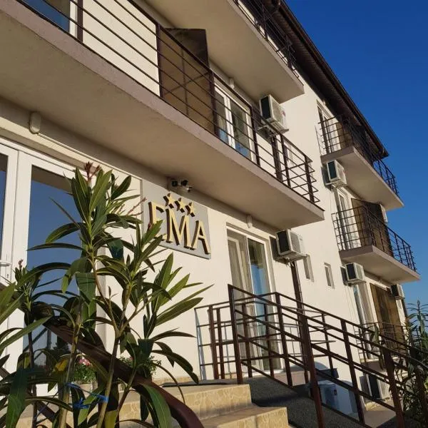 Ema, hotel in Vama Veche