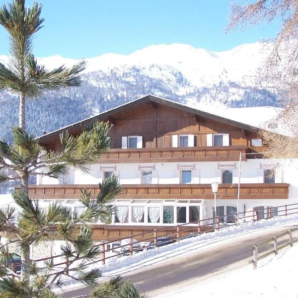Hotel Etschquelle, hotel in Resia