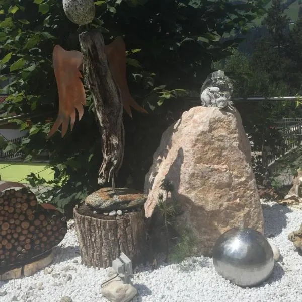 Apartment Helga，齊勒河谷採爾的飯店