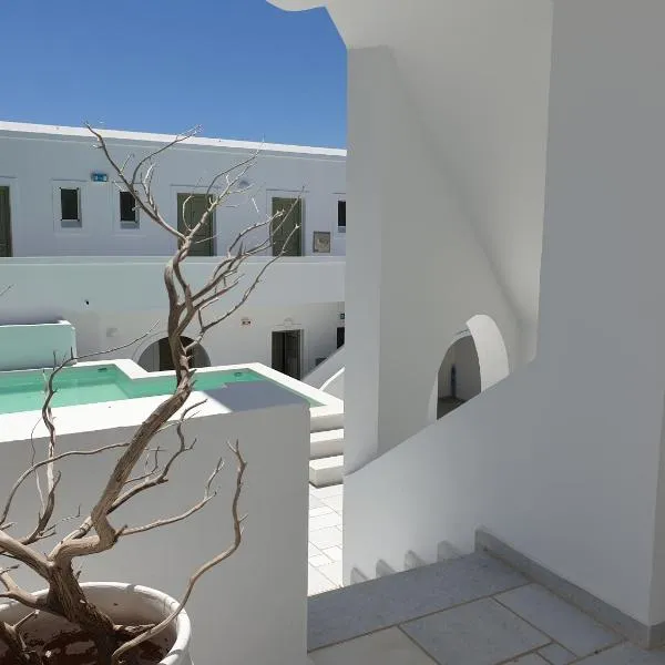 Artemis Hotel, hotel a Ciutat d'Andíparos