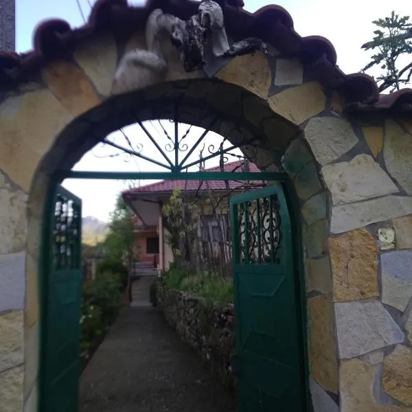 Bujtina Polimen, hotel v destinaci Përmet