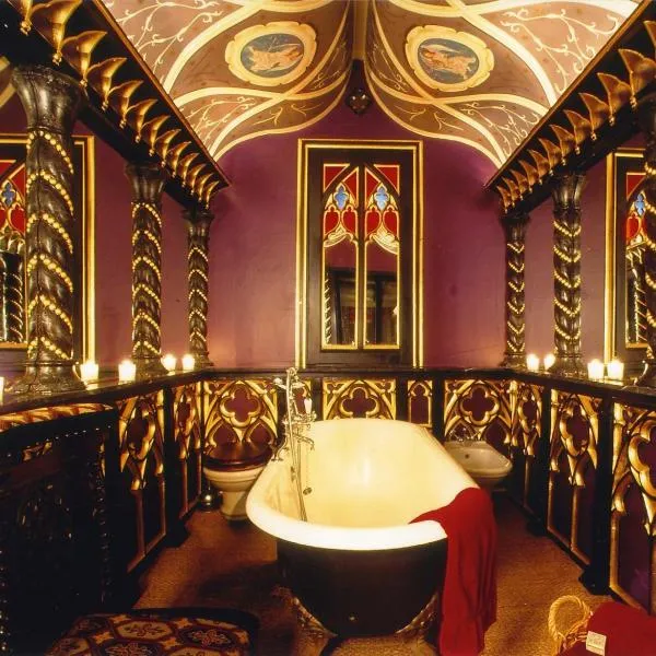 The Witchery by the Castle, hotel in Edinburgh