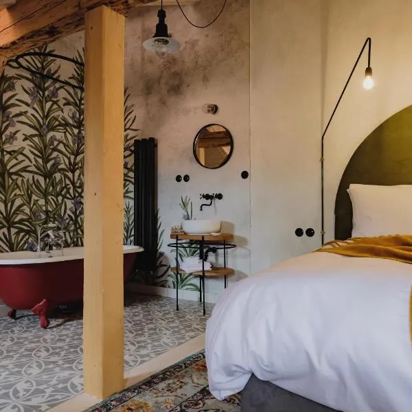 Monastery Garden Bistro & Rooms, ξενοδοχείο στο Τσέσκι Κρούμλοβ