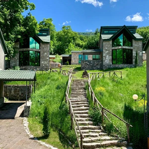 Dilijan Park Resort & Villas, hotel en Dilijan