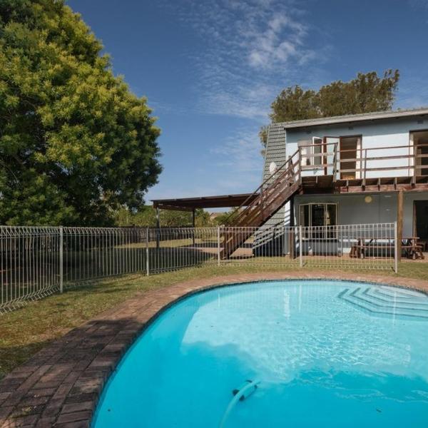 Sedgefield Island Holiday House