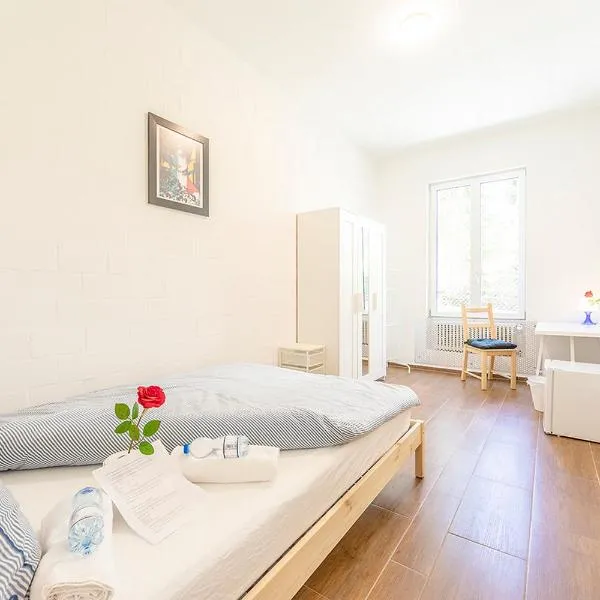 YELLOW INN - SIMPLE ROOMS -- OLMA Messen & Autobahn 1 Min, HSG 6 Min, Spital 7min, günstige Parkplätze، فندق في سانت غالن