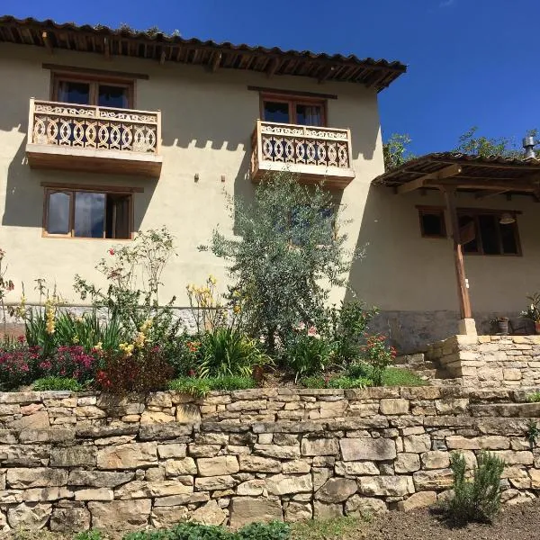 Los Viajeros B&B, hotel in Leimebamba