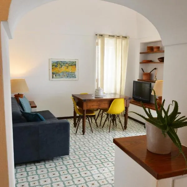 Luna Caprese Guest House,位于阿纳卡普里的酒店