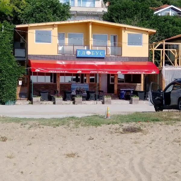 Guest House GLOBUS, hotel in Golden Sands