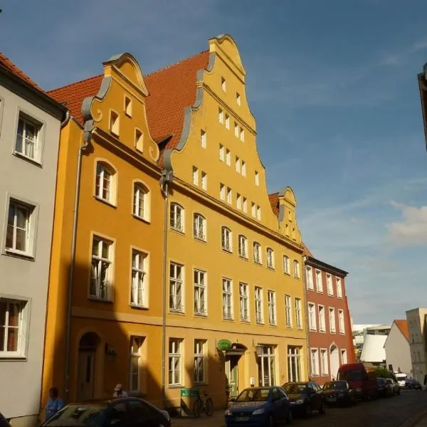 Altstadt Pension Hafenblick, hotell sihtkohas Stralsund