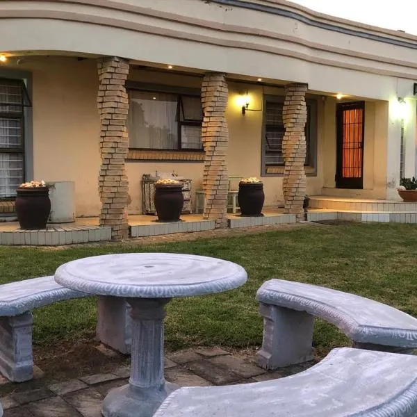 Reemaros Guest House, hotel v destinaci Margate
