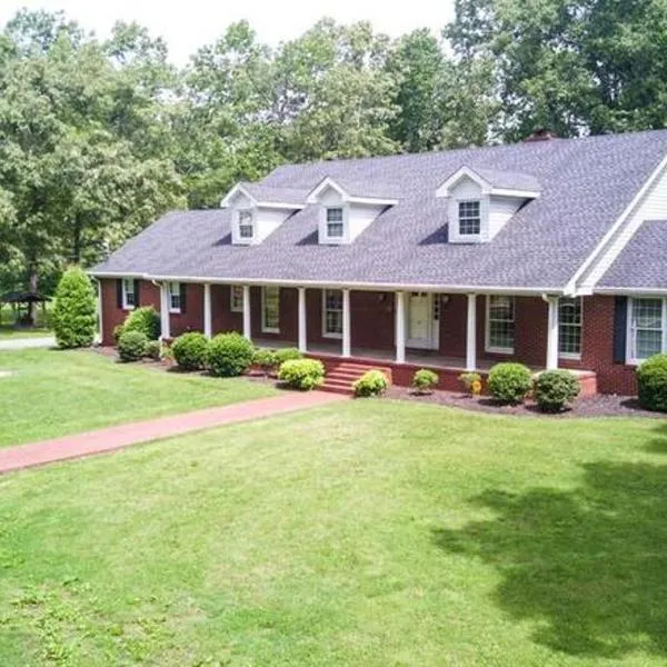 Cedar Grove Inn, hotel v destinaci Lebanon