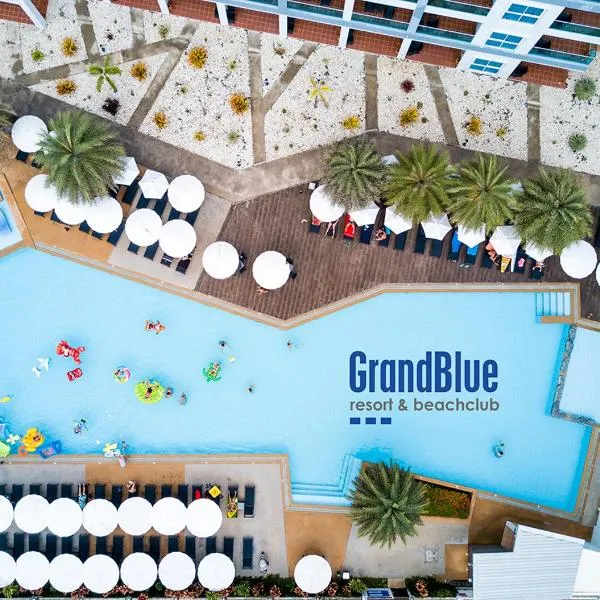 GrandBlue Resort & Beachclub,位于梅尔皮姆的酒店