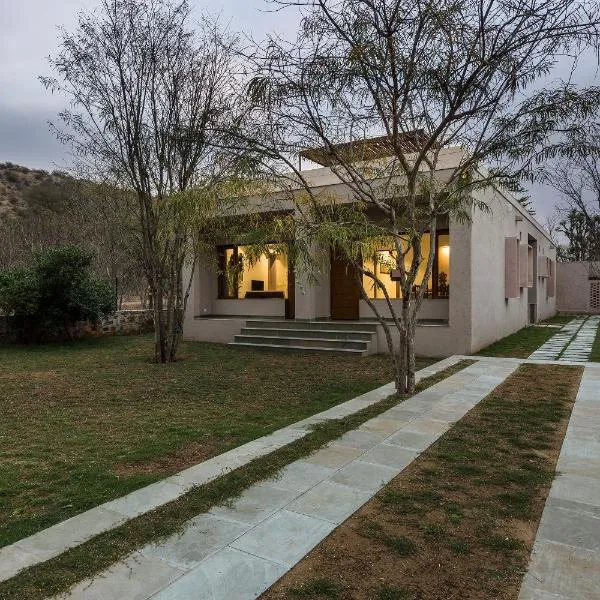 The Owl House by VEO - Part of StayVista, ξενοδοχείο στη Τζαϊπούρ