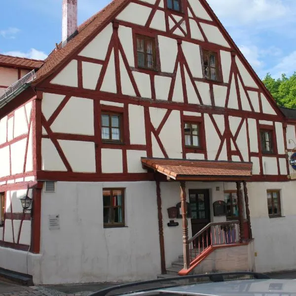 Hotel Zur Friedenslinde, hotel v Norimberku