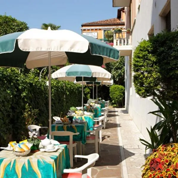 Hotel Santa Lucia, hotel in Venetië