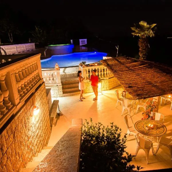 Guesthouse SOLE, готель у Пірані