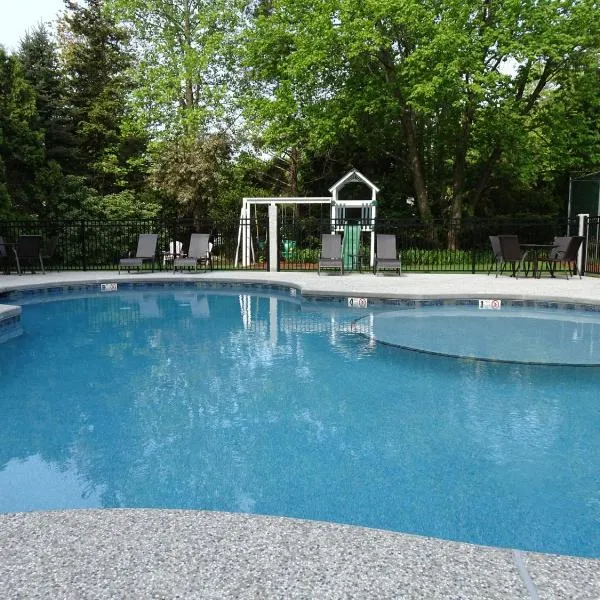 Pink Blossoms Resort, hotel in Ogunquit