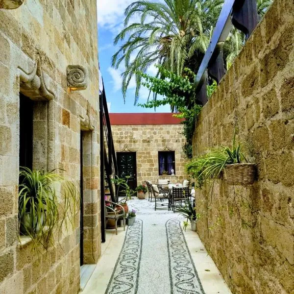 Hotel Ellique, hotel in Rhodes Town