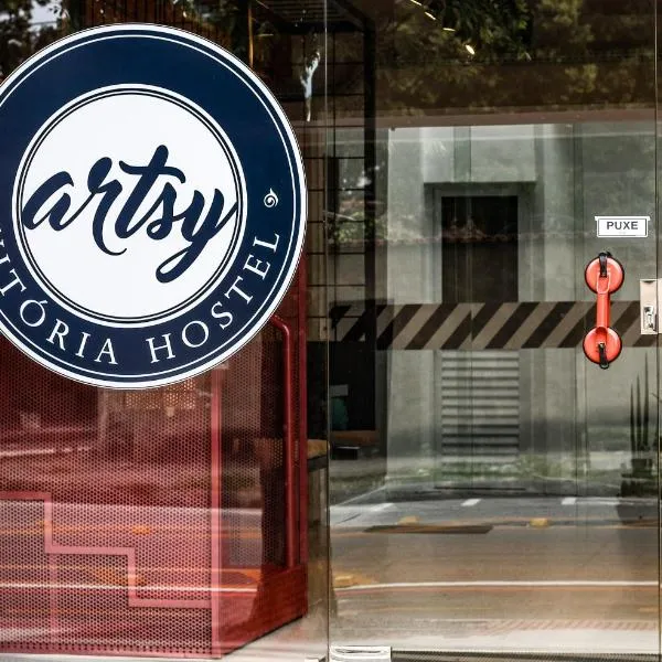 Artsy Vitoria Hostel, hotel en Vitória