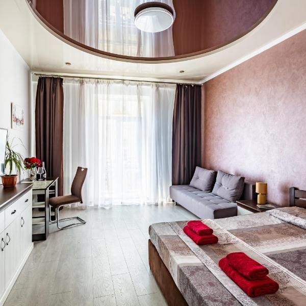 LeoApart near Rynok Square with 2 bedroom with balcony