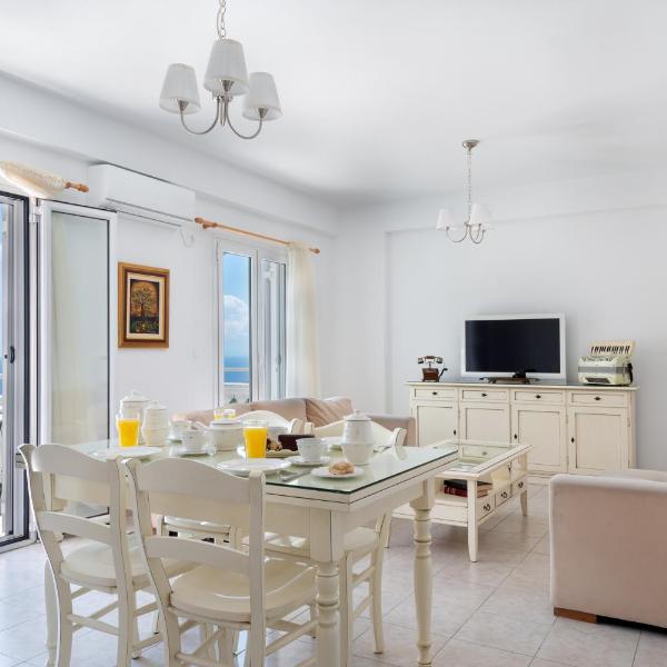Pernari Apartments