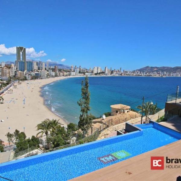 La Ermita 7 by Bravos Club