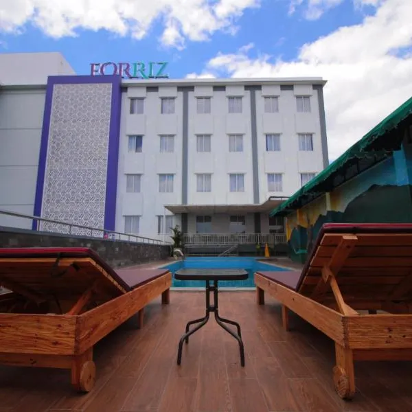 Forriz Hotel Yogyakarta, hótel í Yogyakarta