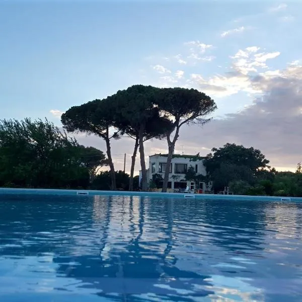 Tenuta DonnAnna Agriturismo&Glamping, hotel in Galatone