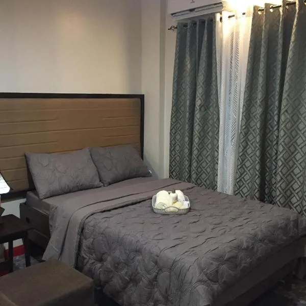 MIRASOL Residences, hotel in Daet