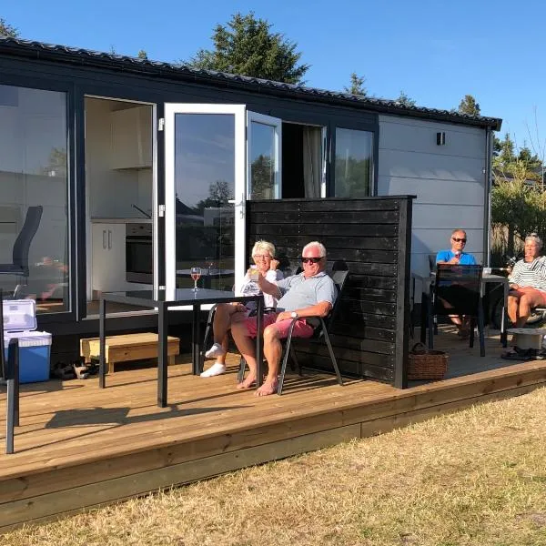 Tannisby Camping, hotel en Tversted