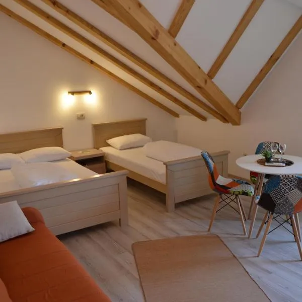 Max, Hotel in Kolašin