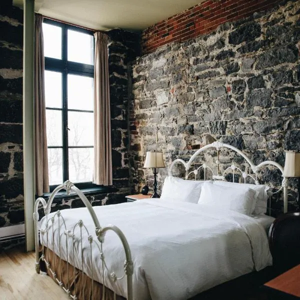 Auberge du Vieux Port by Gray Collection，位于蒙特利尔的酒店