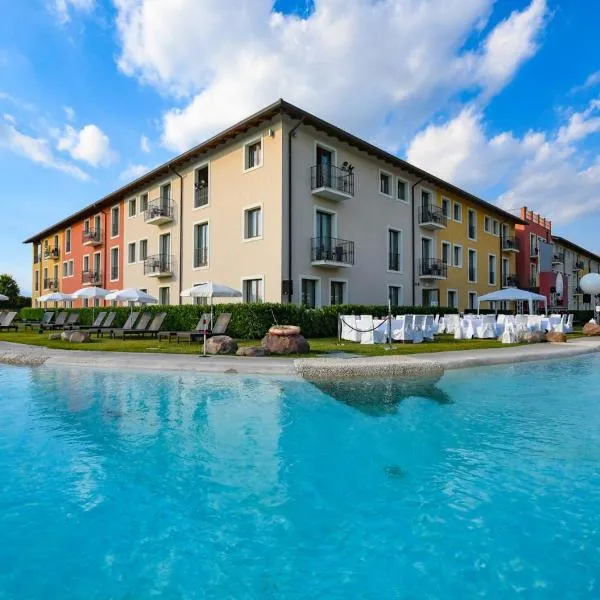 TH Lazise - Hotel Parchi Del Garda, hotel di Lazise