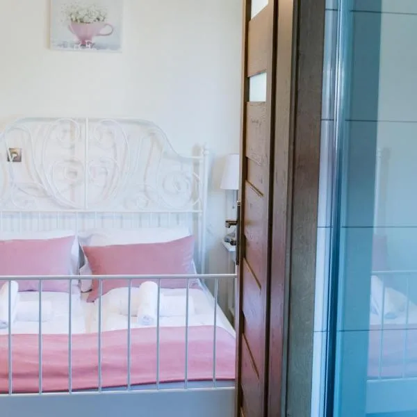 Harmony Hostel, hôtel à Zator