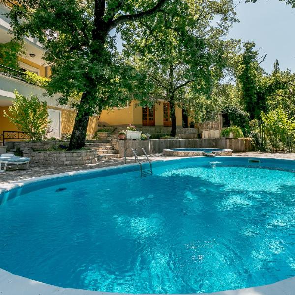 Poolside Apartments Miljan i Ranko