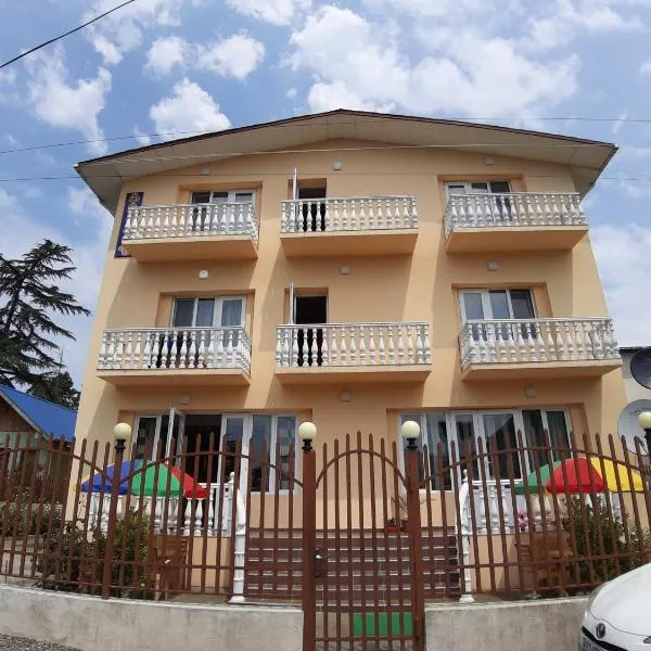 TimGiz, hotel en Ureki
