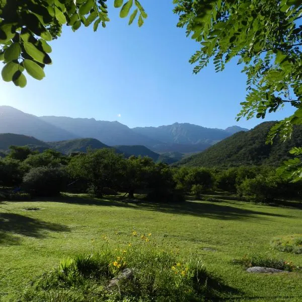 Cabañas Entrelomas, ξενοδοχείο σε Nono