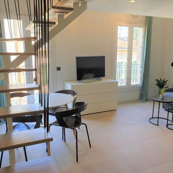 DUPLEX BALCON CENTRE MER 508