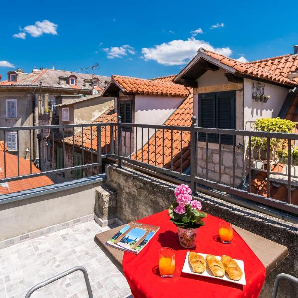 Rooftop city view apartment in the palace walls