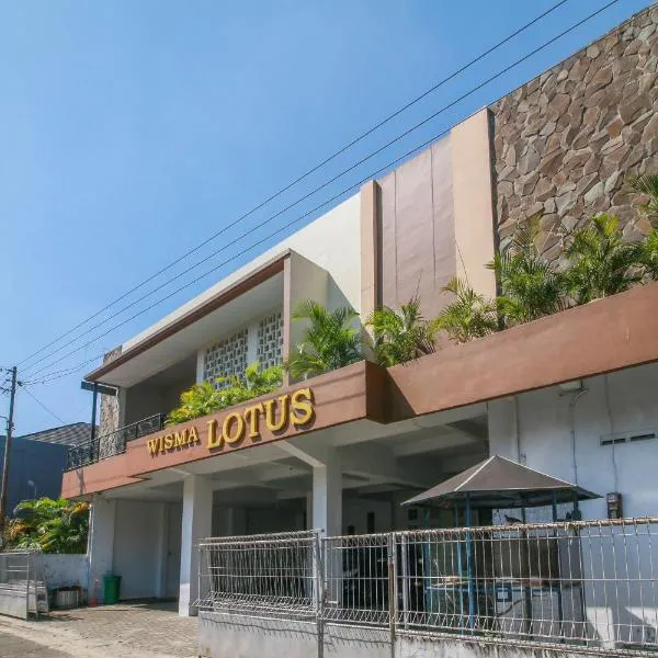 RedDoorz Syariah near Universitas Jenderal Soedirman, hotel in Purwokerto