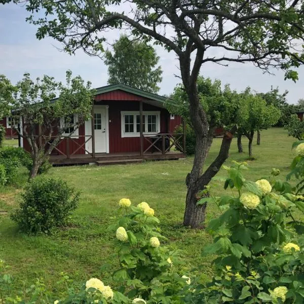 Mälarhusen Semesterby Österlen - Stugor & Gårdssviter, hotel en Sandby