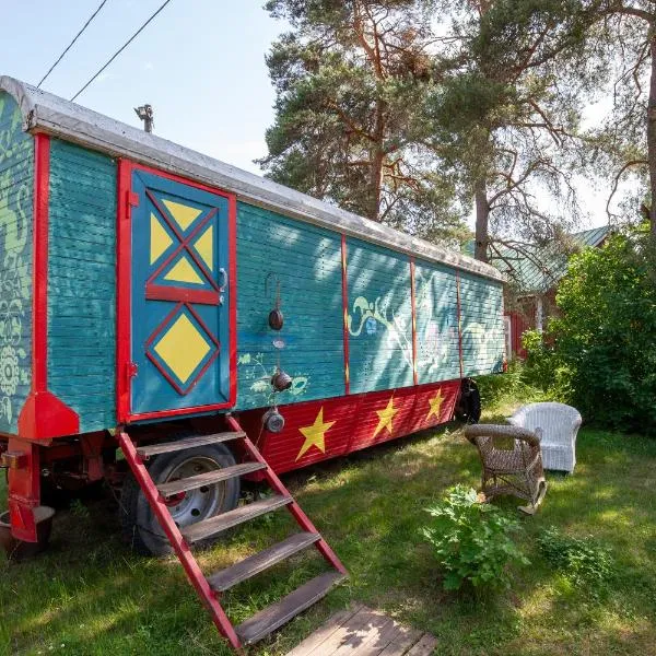 Cirkus Hostel Holken, hotel en Inkoo